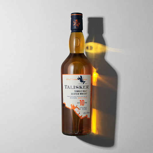 Talisker 10 Jahre Single Malt Scotch Whisky 70cl mit Geschenkverpackung